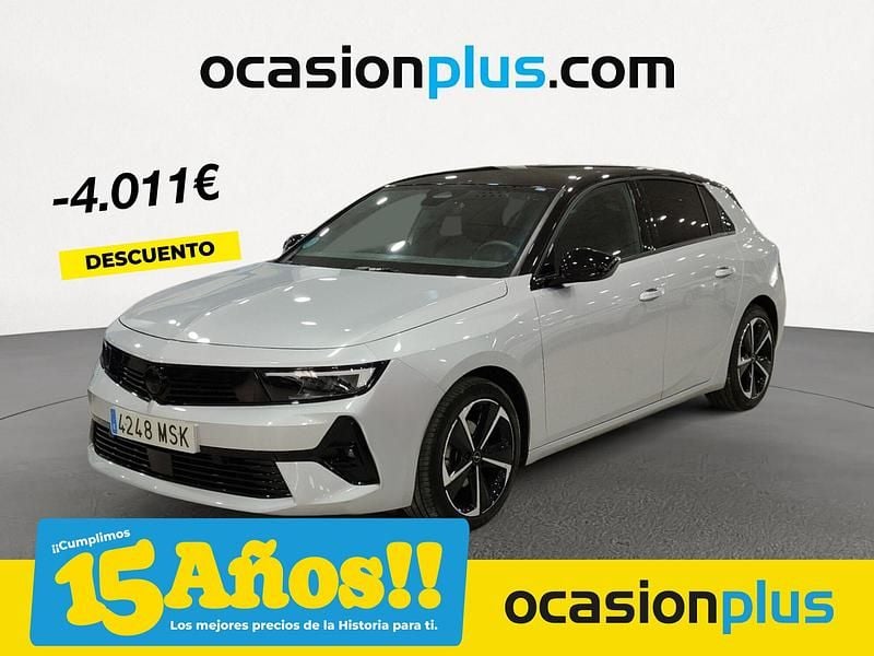 Gris / plata Usado 2024 Opel Astra Berlina | 19.590 € (Precio justo) - Imagen 1/4