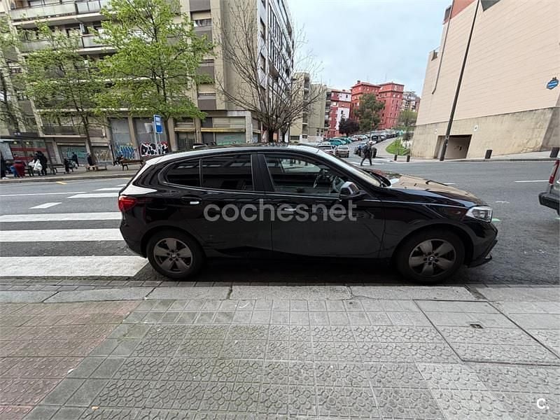 Usado BMW 118 136 CV (100 kW) 2020 Negro Utilitario