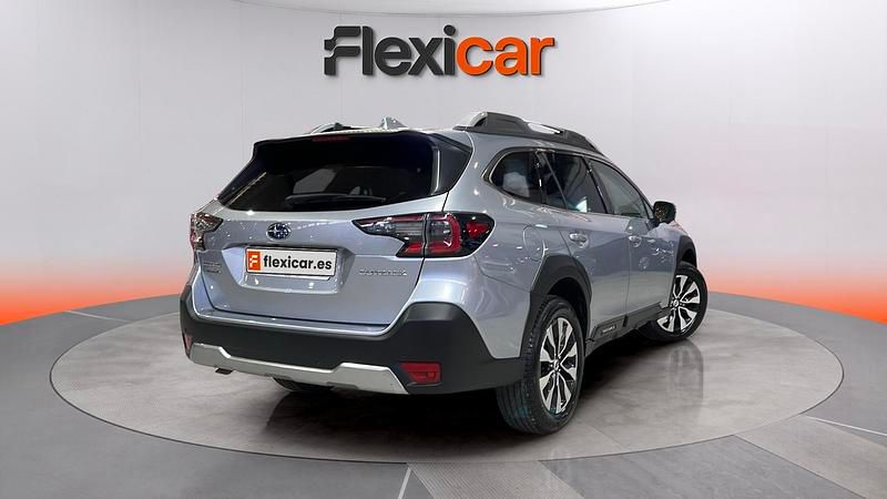 Käytetty Subaru Outback 173 HP (127 kW) 2023 Harmaa Katumaasturi