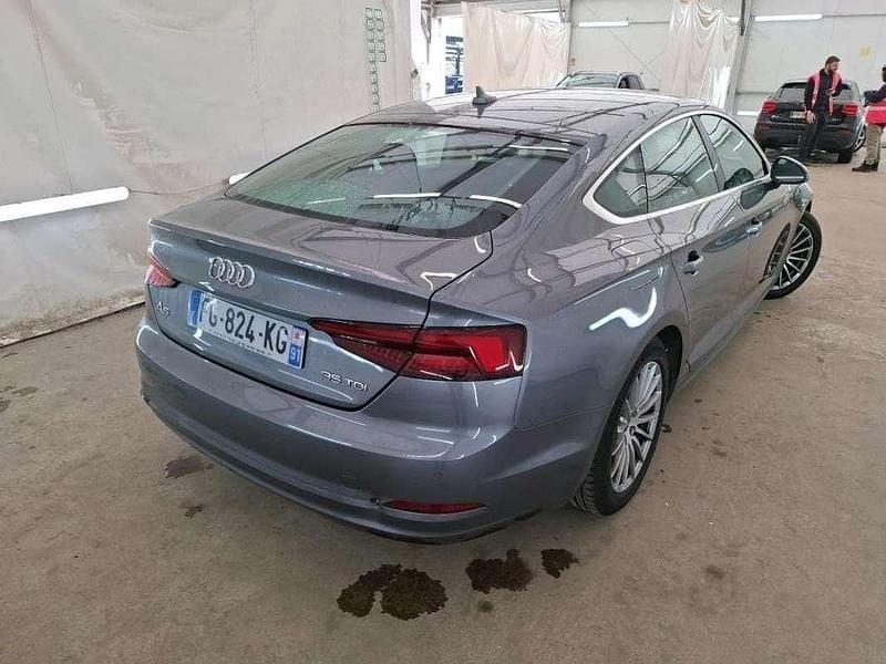 Usado Audi A5 Sportback 150 CV (110 kW) 2019 Gris Utilitario