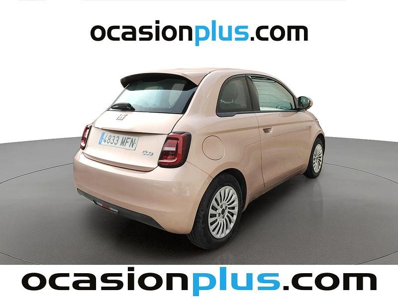 Usado Fiat 500e 86 kW (118 CV) 2023 Rosa Utilitario
