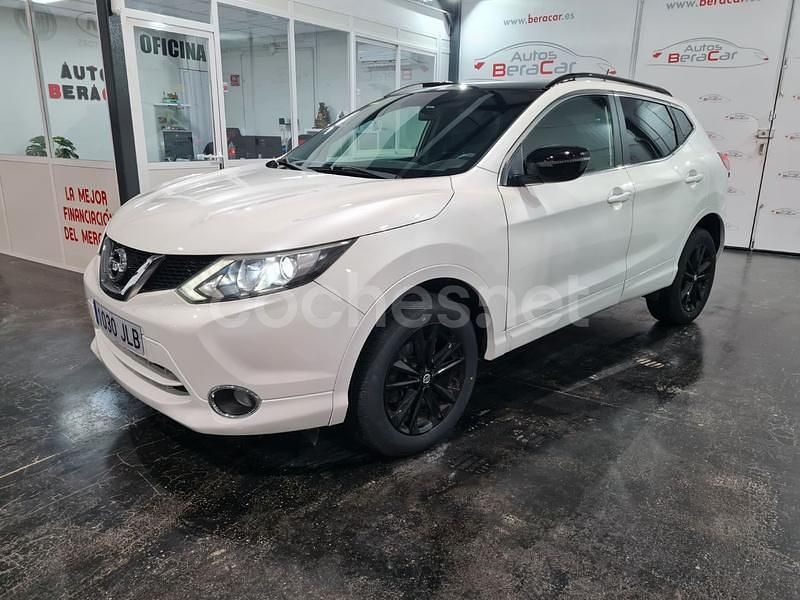 Usado Nissan Qashqai Acenta 130 CV (95 kW) 2016 Blanco SUV