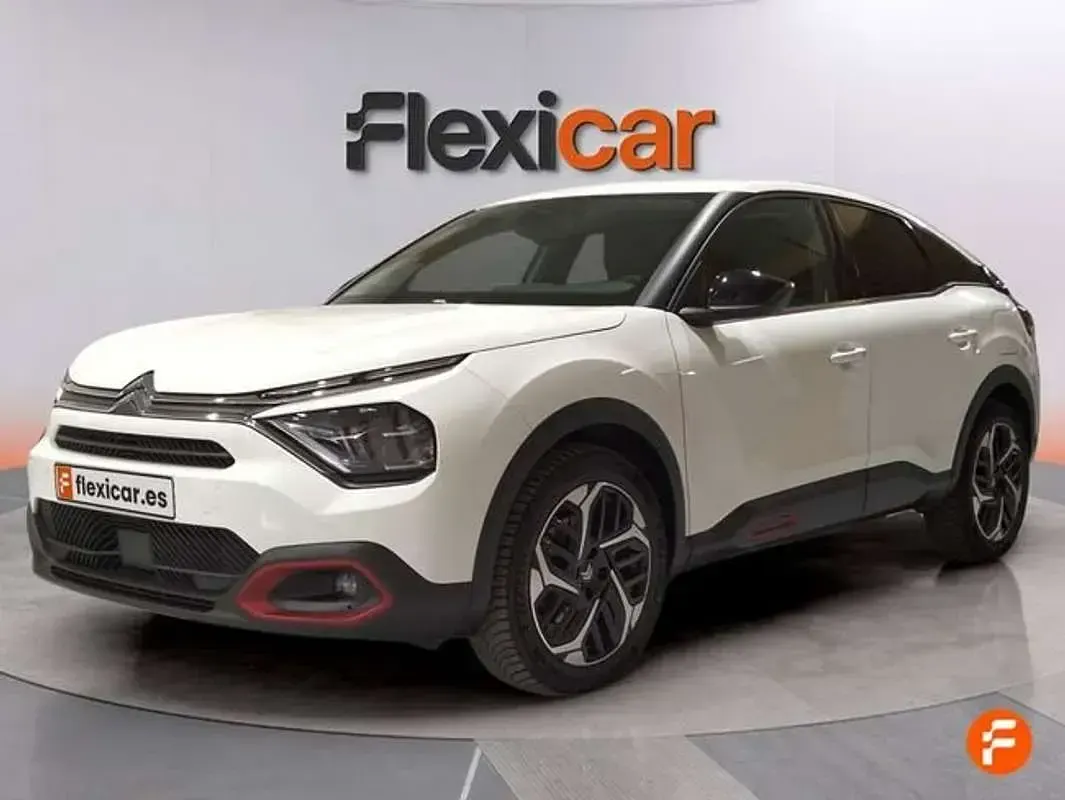 Usado Citroën C4 Feel 131 CV (96 kW) 2023 Blanco SUV