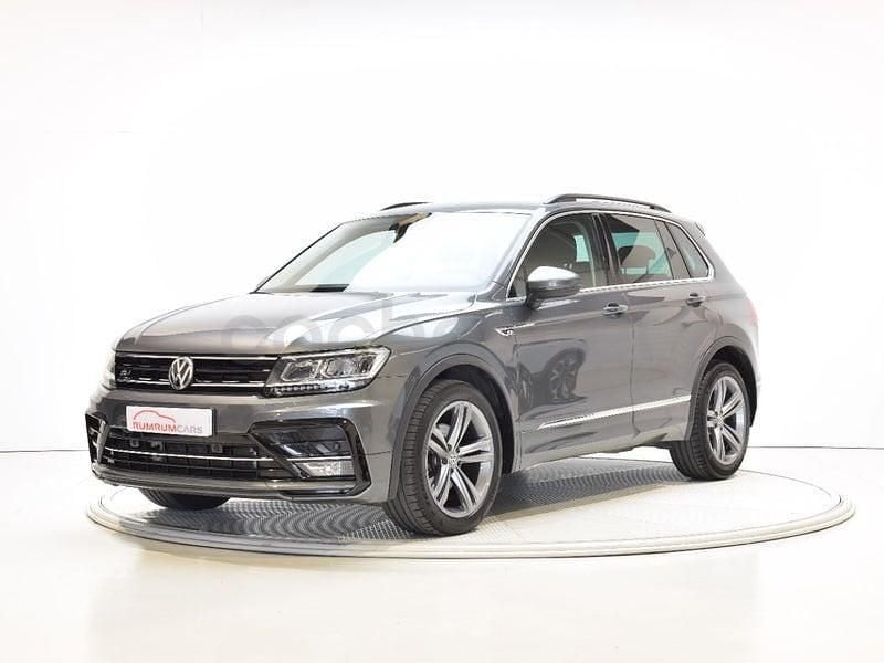 Usado VW Tiguan Advance 150 CV (110 kW) 2020 Gris / plata SUV