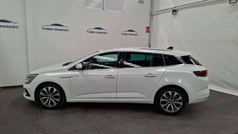 Usado Renault Mégane GrandTour Techno 140 CV (102 kW) 2023 Blanco Familiar