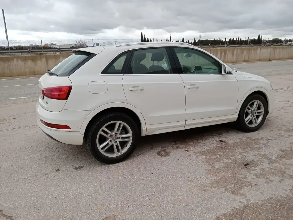 Usado Audi Q3 150 CV (110 kW) 2016 Blanco SUV