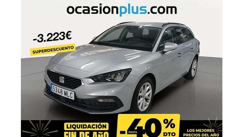 Plateado Usado 2023 Seat Leon ST Style Familiar | 17.773 € (Precio justo) - Imagen 1/4