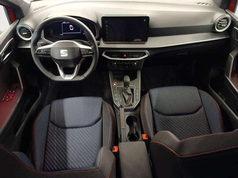 Usado Seat Arona FR 150 CV (110 kW) 2024 Rojo SUV