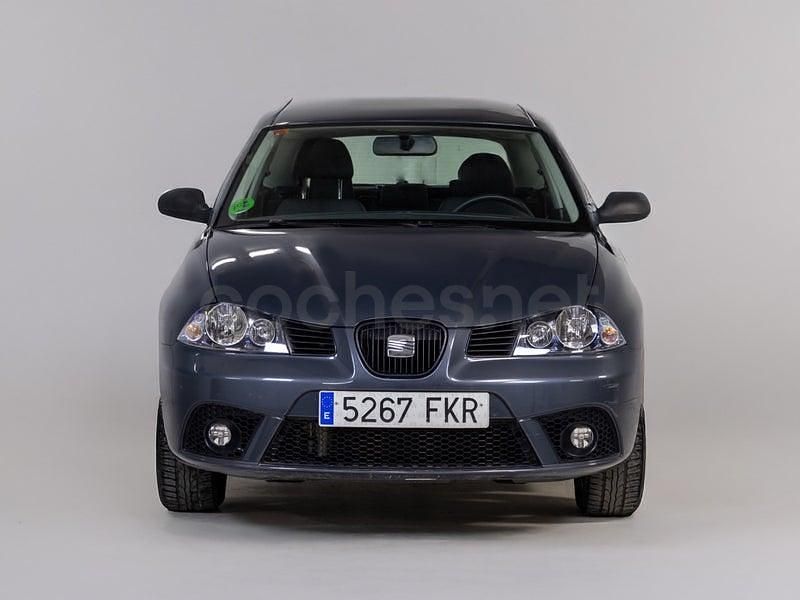 Begagnad Seat Ibiza 86 HK (63 kW) 2007 Grå Halvkombi
