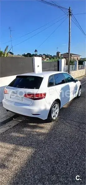 Usado Audi A3 116 CV (85 kW) 2018 Blanco Berlina