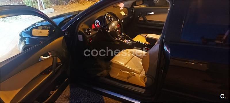 Usado Audi A3 Ambition 250 CV (183 kW) 2006 Negro Utilitario