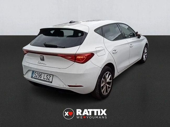 Usado Seat Leon Style 115 CV (84 kW) 2021 Blanco Berlina