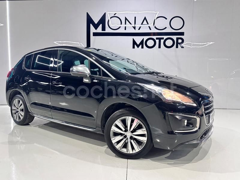 Usado Peugeot 3008 Allure 120 CV (88 kW) 2016 Negro Berlina