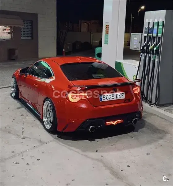 Usado Toyota GT86 GT 200 CV (147 kW) 2018 Rojo Coupe