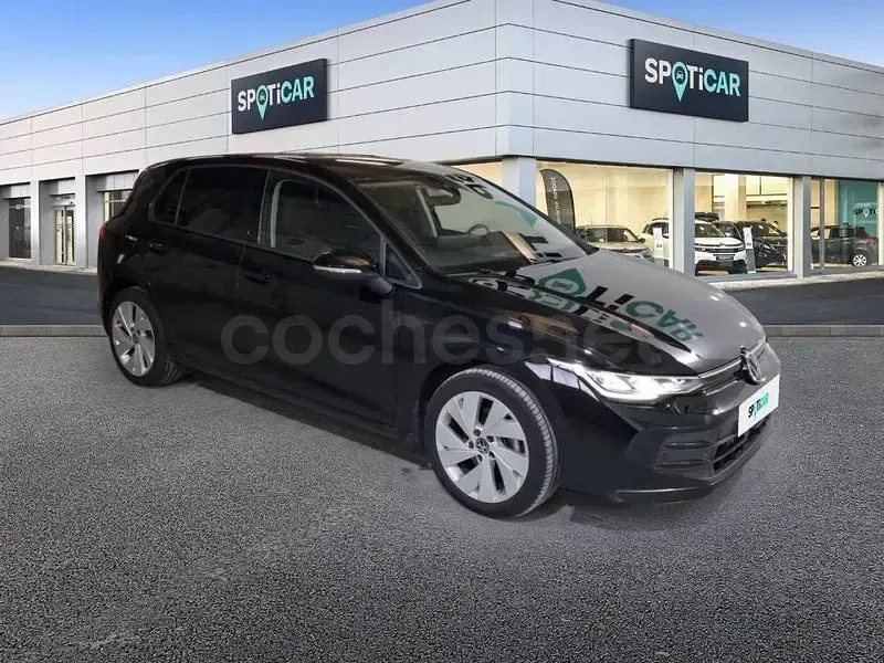 Usado VW Golf VIII 115 CV (84 kW) 2025 Negro Berlina