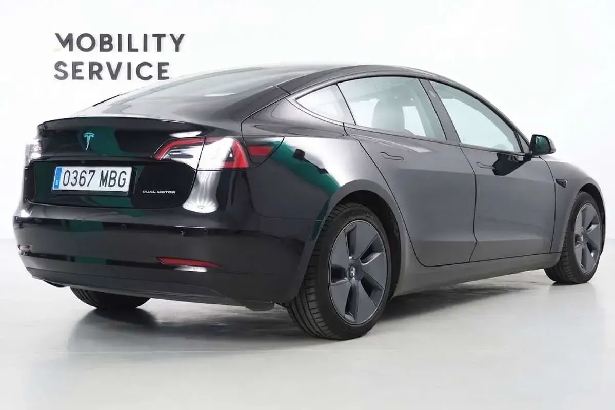 Usado Tesla Model 3 366 kW (498 CV) 2022 Negro Berlina