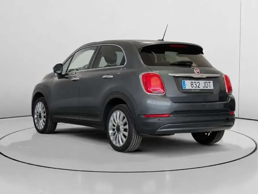 Usado Fiat 500X Lounge 120 CV (88 kW) 2015 Gris SUV