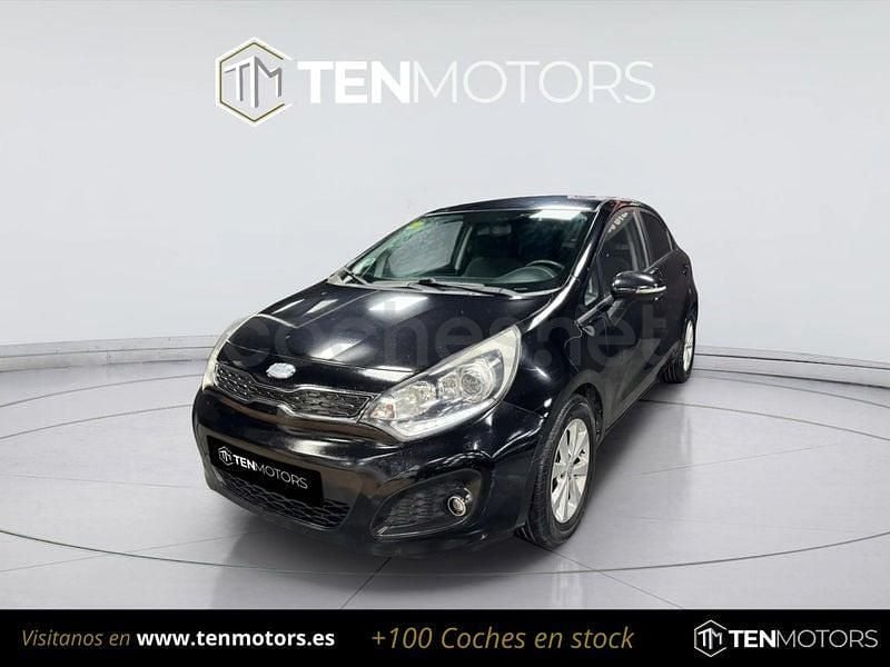 Usado Kia Rio 75 CV (55 kW) 2014 Negro Berlina