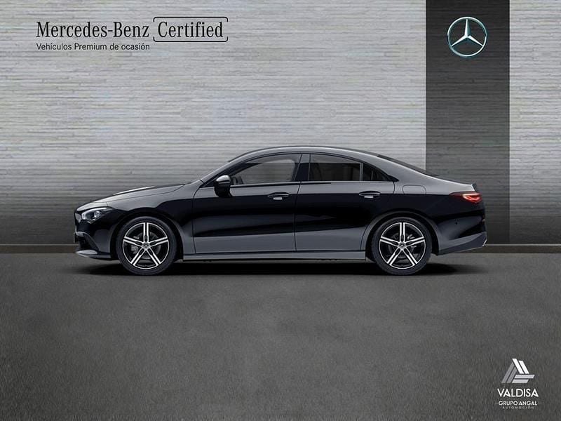 Usado Mercedes CLA180 136 CV (100 kW) 2023 Negro Berlina