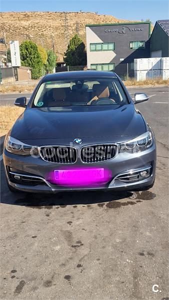 Usado BMW 320 184 HP (135 kW) 2017 Azul Sedan