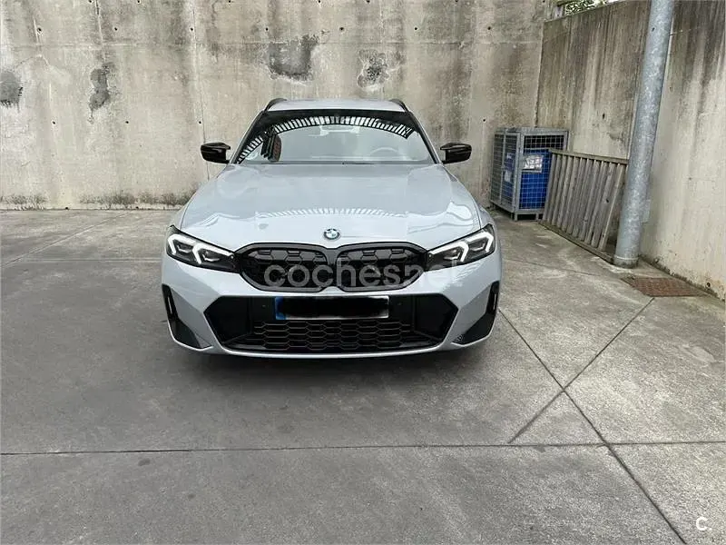 Usado BMW M340 M Sport 374 CV (275 kW) 2023 Gris / plata Familiar