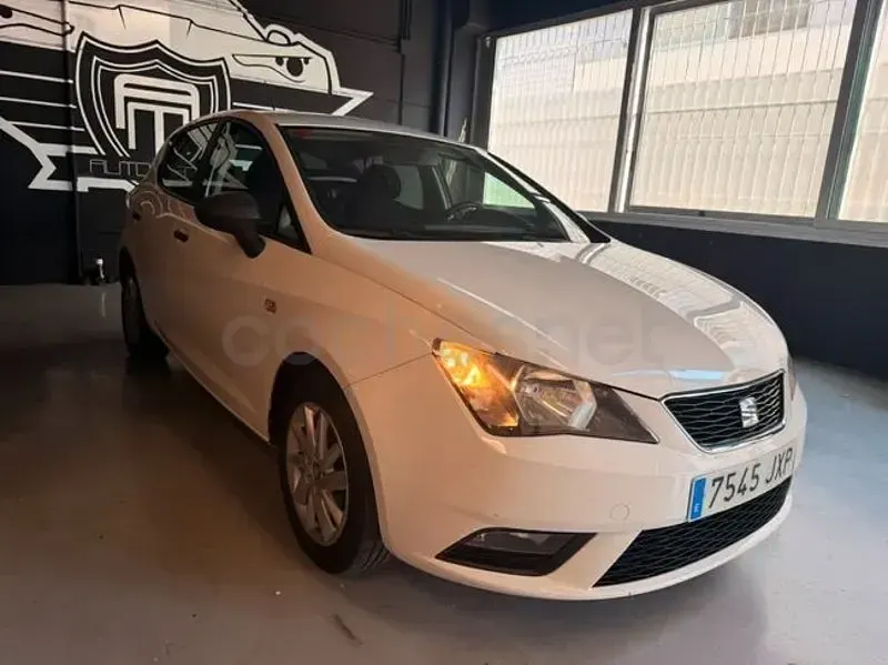 Usado Seat Ibiza SC Reference 90 CV (66 kW) 2017 Blanco Utilitario