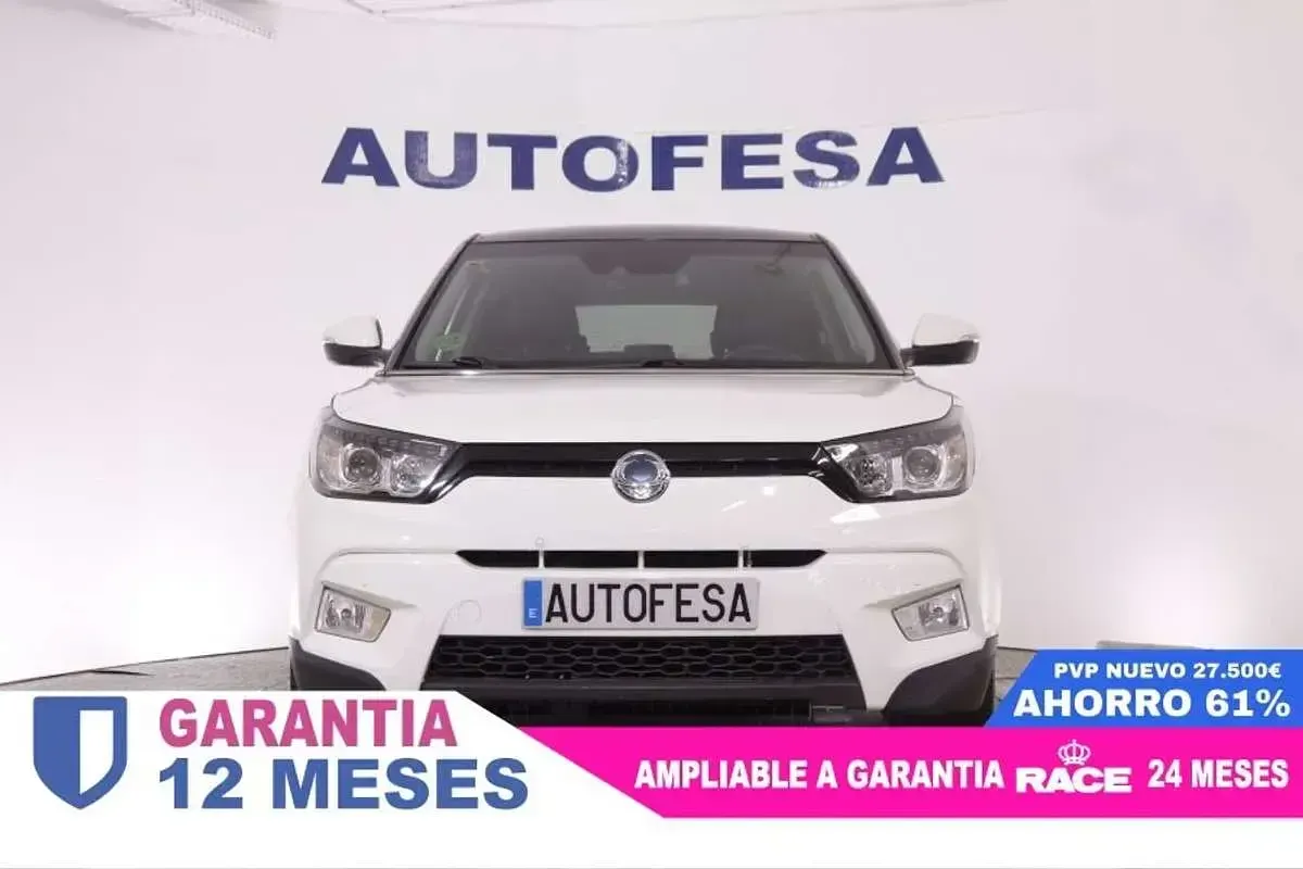Usado SsangYong Tivoli Limited 128 CV (94 kW) 2017 Blanco SUV