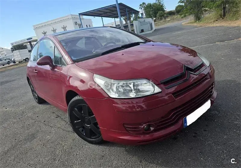 Usado Citroën C4 VTR Sport 110 CV (80 kW) 2004 Granate Berlina