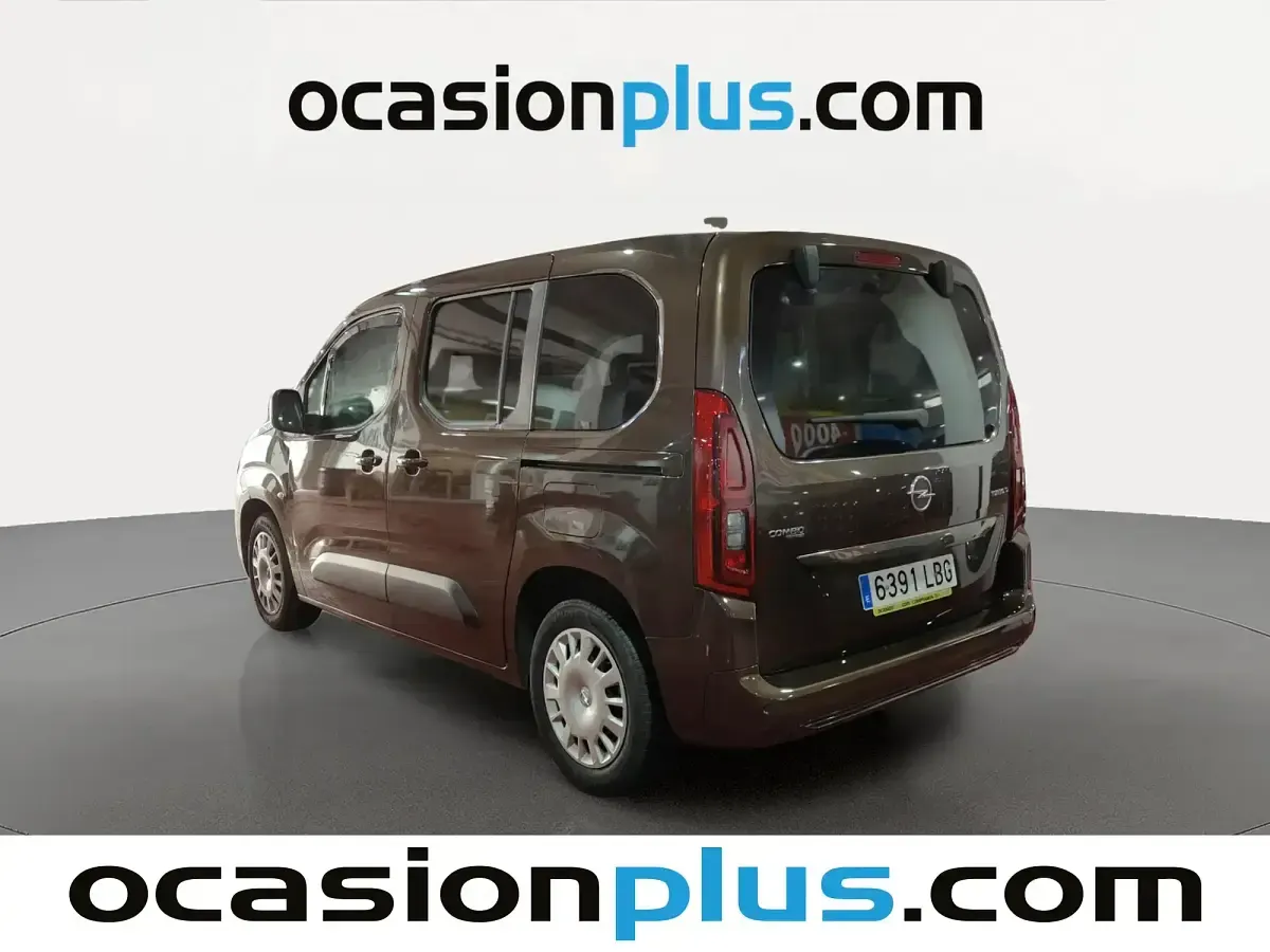Usado Opel Combo Selective 131 CV (96 kW) 2019 Marrón Monovolumen
