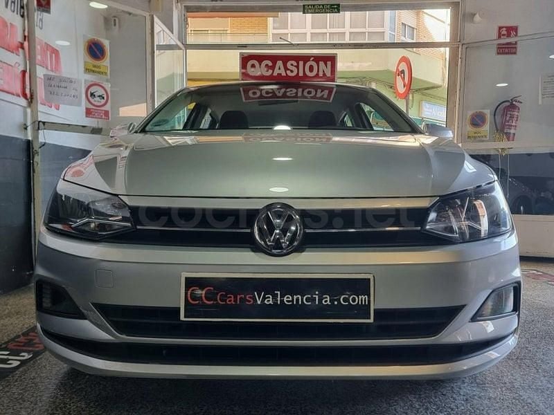 Usado VW Polo Sportline 95 CV (69 kW) 2019 Gris / plata Utilitario