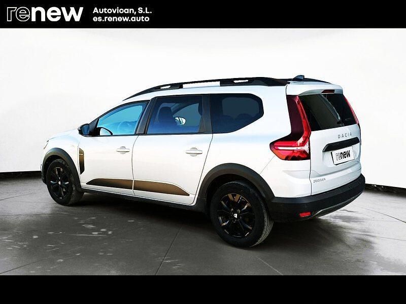 Usado Dacia Jogger Extreme 100 CV (73 kW) 2022 Gris Monovolumen