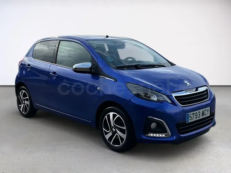 Usado Peugeot 108 Collection 72 CV (52 kW) 2021 Azul Berlina