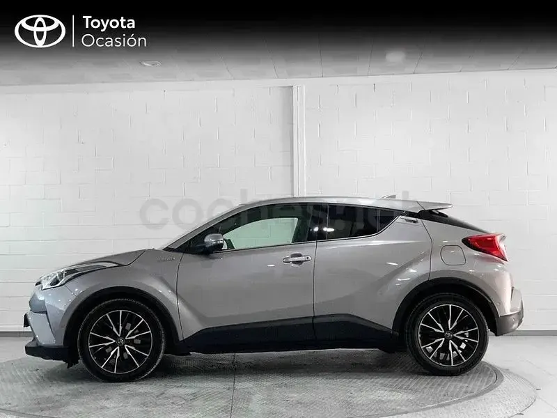 Usado Toyota C-HR Advance 122 CV (89 kW) 2018 Gris / plata SUV