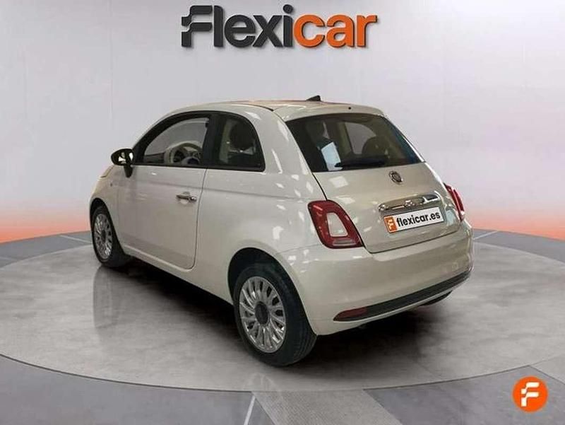 Usado Fiat 500 71 CV (52 kW) 2023 Blanco Berlina