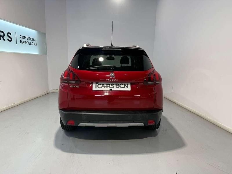 Usado Peugeot 2008 Allure 110 CV (80 kW) 2018 Burdeos SUV