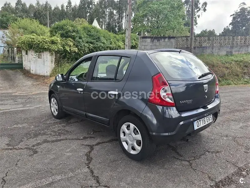 Brugt Dacia Sandero Ambiance 75 HK (55 kW) 2010 Blå Sedan