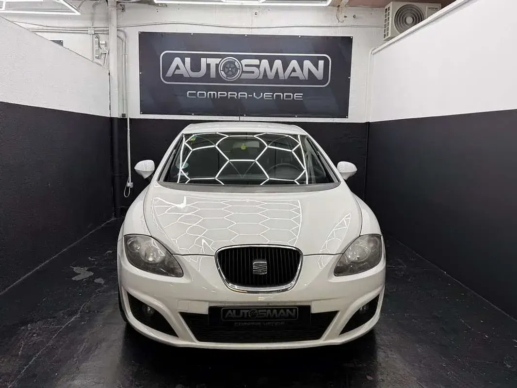 Usado Seat Leon Copa 105 CV (77 kW) 2012 Blanco Utilitario