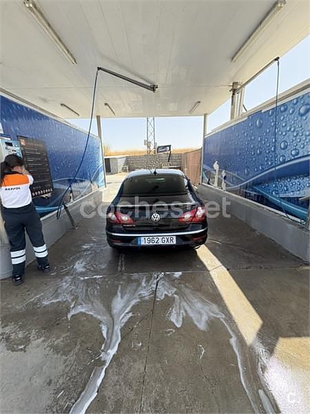 Usado VW Passat 140 CV (102 kW) 2010 Negro Berlina