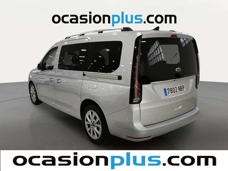 Usado Ford Tourneo Titanium 122 CV (89 kW) 2025 Plateado Van
