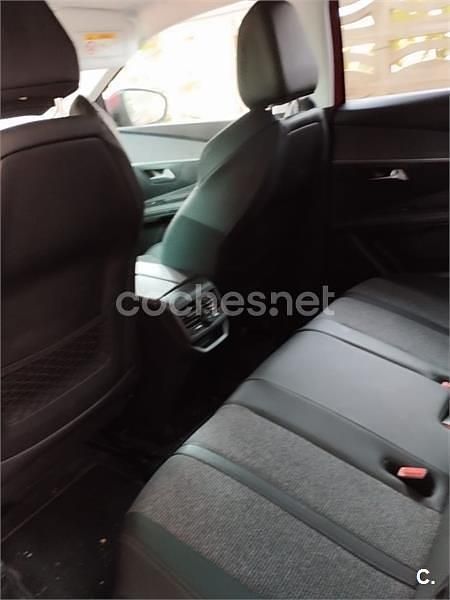 Rojo Usado 2019 Peugeot 3008 Allure SUV | 17.500 € (Precio justo) - Imagen 1/4