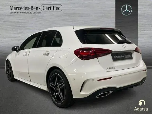 Usado Mercedes A180 116 CV (85 kW) 2025 Blanco polar Berlina