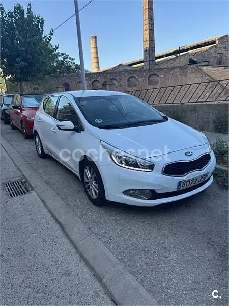 Usado Kia Ceed GT 90 CV (66 kW) 2015 Blanco Berlina