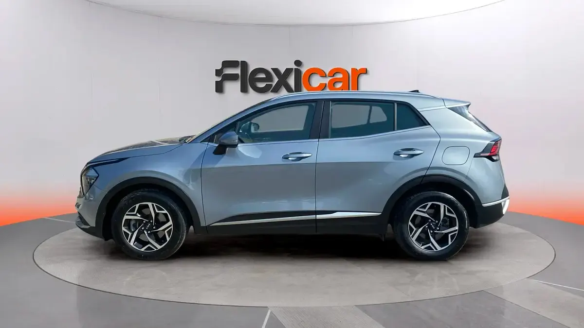 Usado Kia Sportage 150 CV (110 kW) 2022 Gris SUV