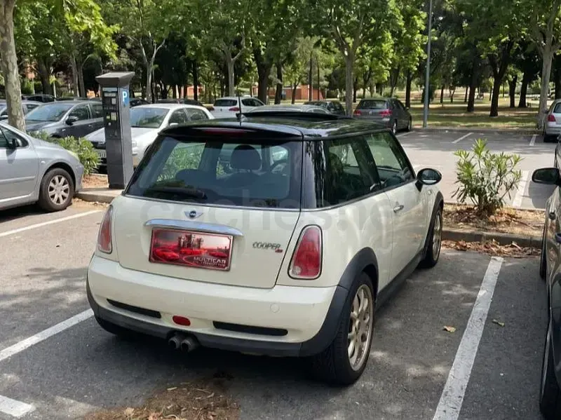 Usado Mini Cooper S 170 CV (125 kW) 2005 Blanco Utilitario