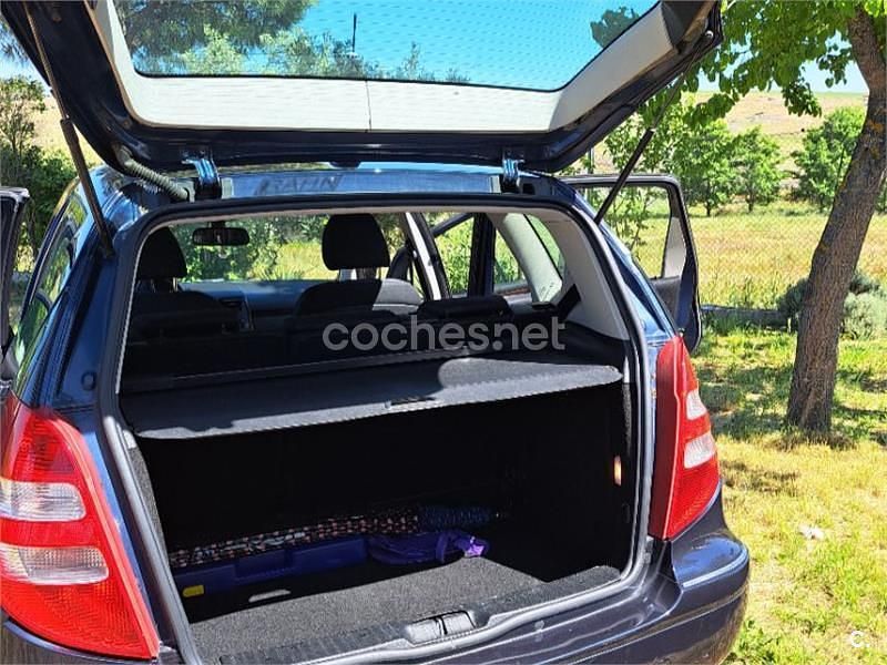 Azul Usado 2007 Mercedes A170 Elegance Monovolumen | 5500 € (Buen precio) - Imagen 1/4
