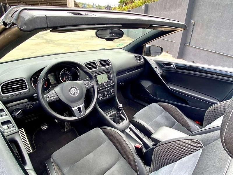 Usado VW Golf Cabriolet 116 CV (85 kW) 2015 Gris Descapotable