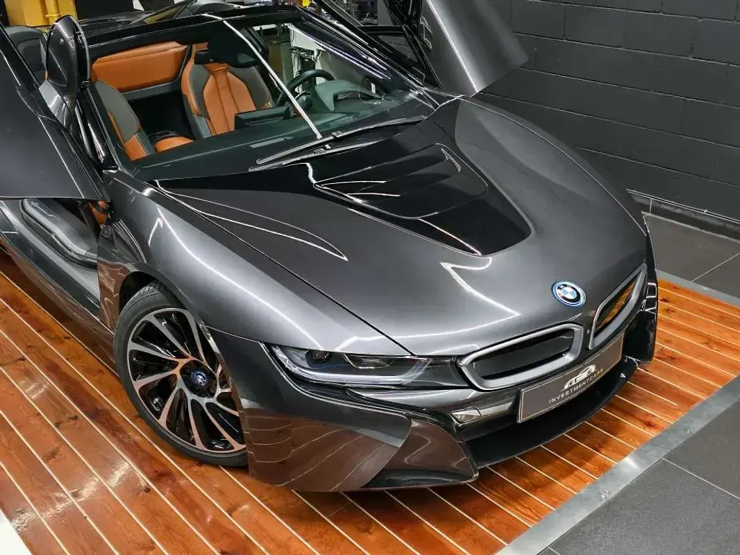 Usado BMW i8 Comfort Edition 374 CV (275 kW) 2020 Gris Descapotable