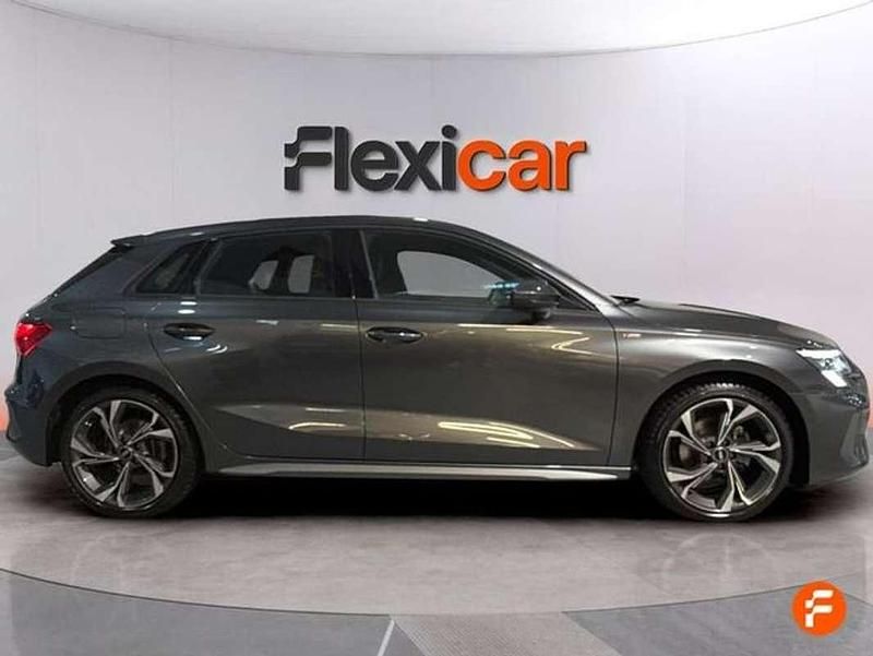 Usado Audi A3 S-Line 150 CV (110 kW) 2024 Gris Berlina
