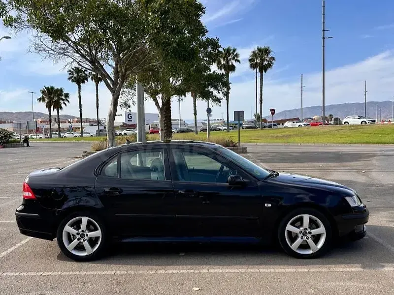 Usado Saab 9-3 Vector 150 CV (110 kW) 2007 Negro Berlina