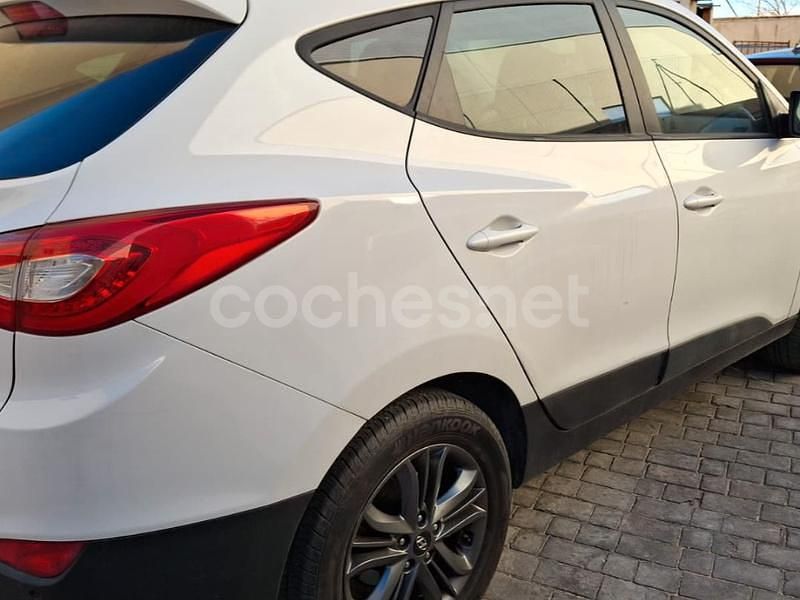 Usado Hyundai ix35 136 CV (100 kW) 2014 Blanco SUV
